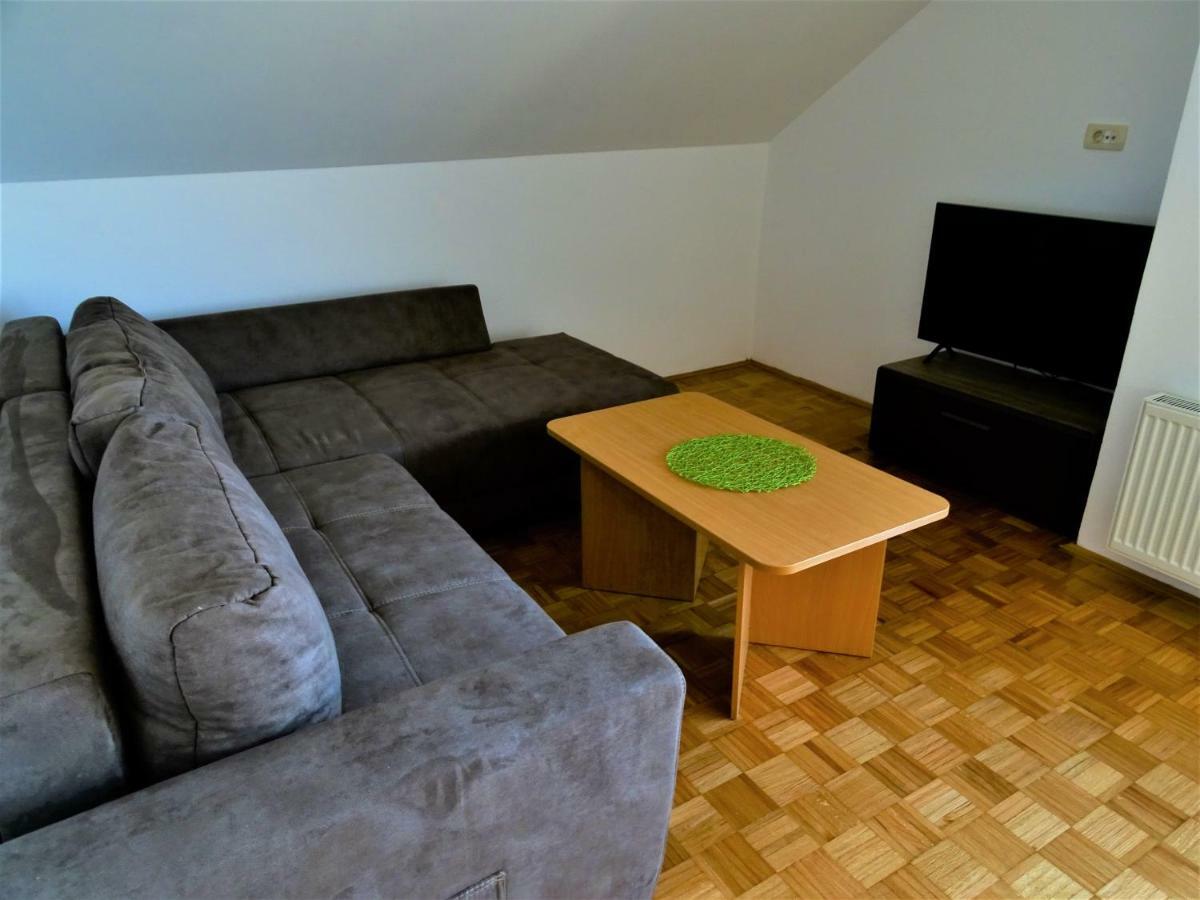 Apartments Laura Farm Stay Podčetrtek Εξωτερικό φωτογραφία